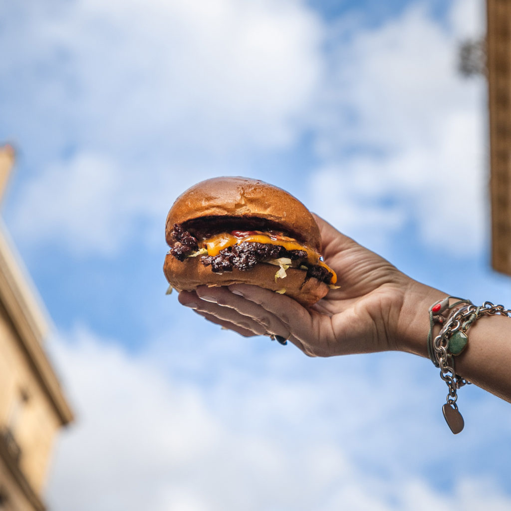 Franchise restaurants virtuels livraison dark kitchen
